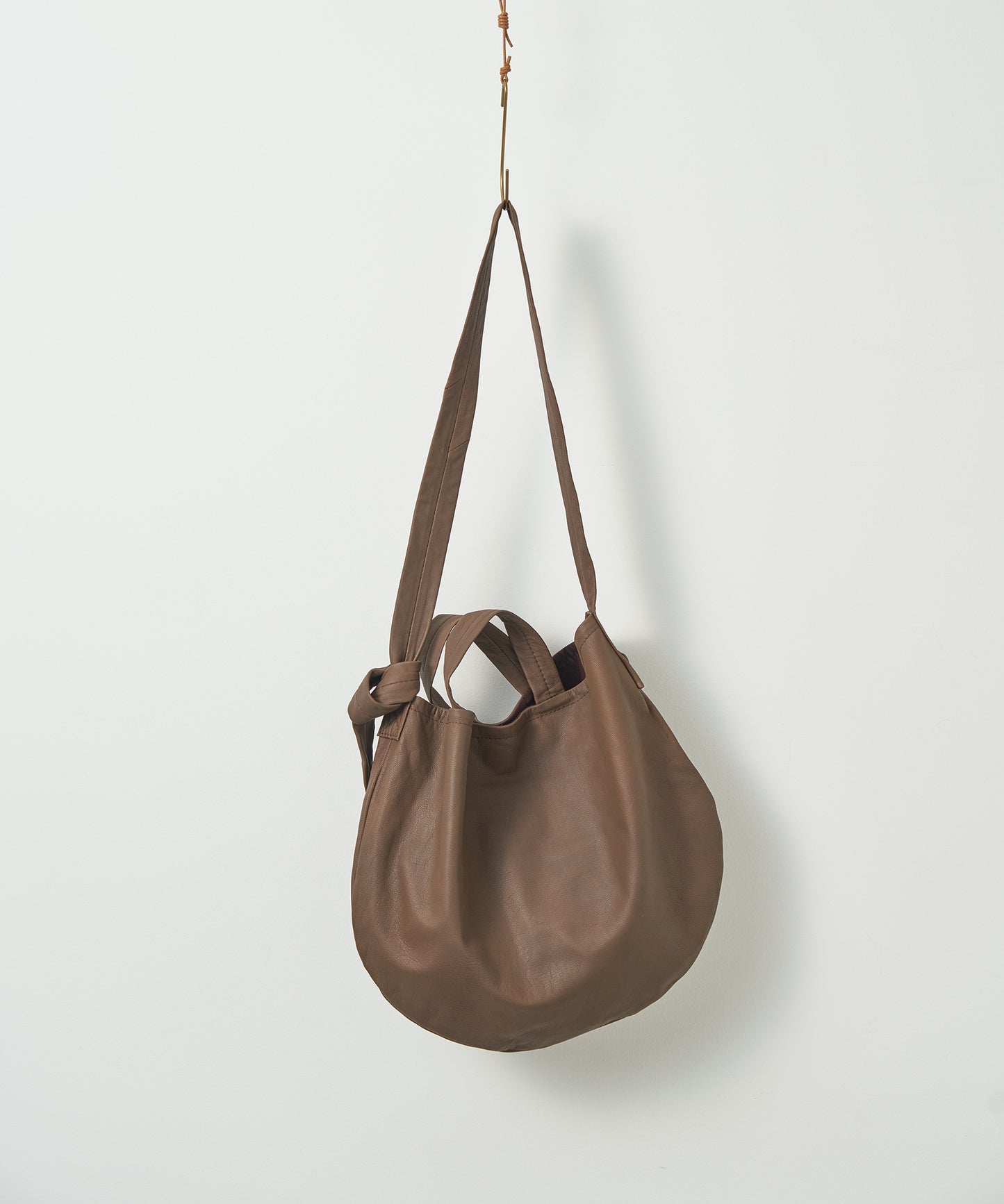 #11 / 2wayサークルショルダー (dark brown)/ やぎ革・ベアー