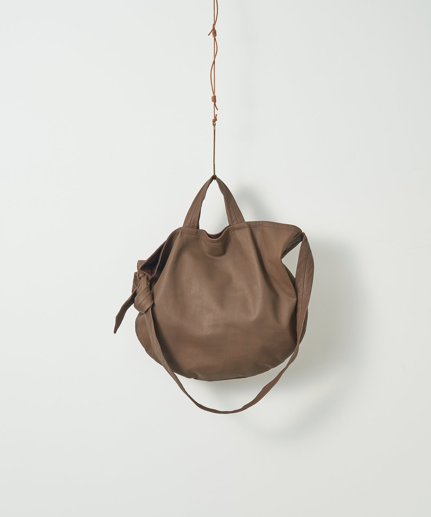#11 / 2wayサークルショルダー (dark brown)/ やぎ革・ベアー