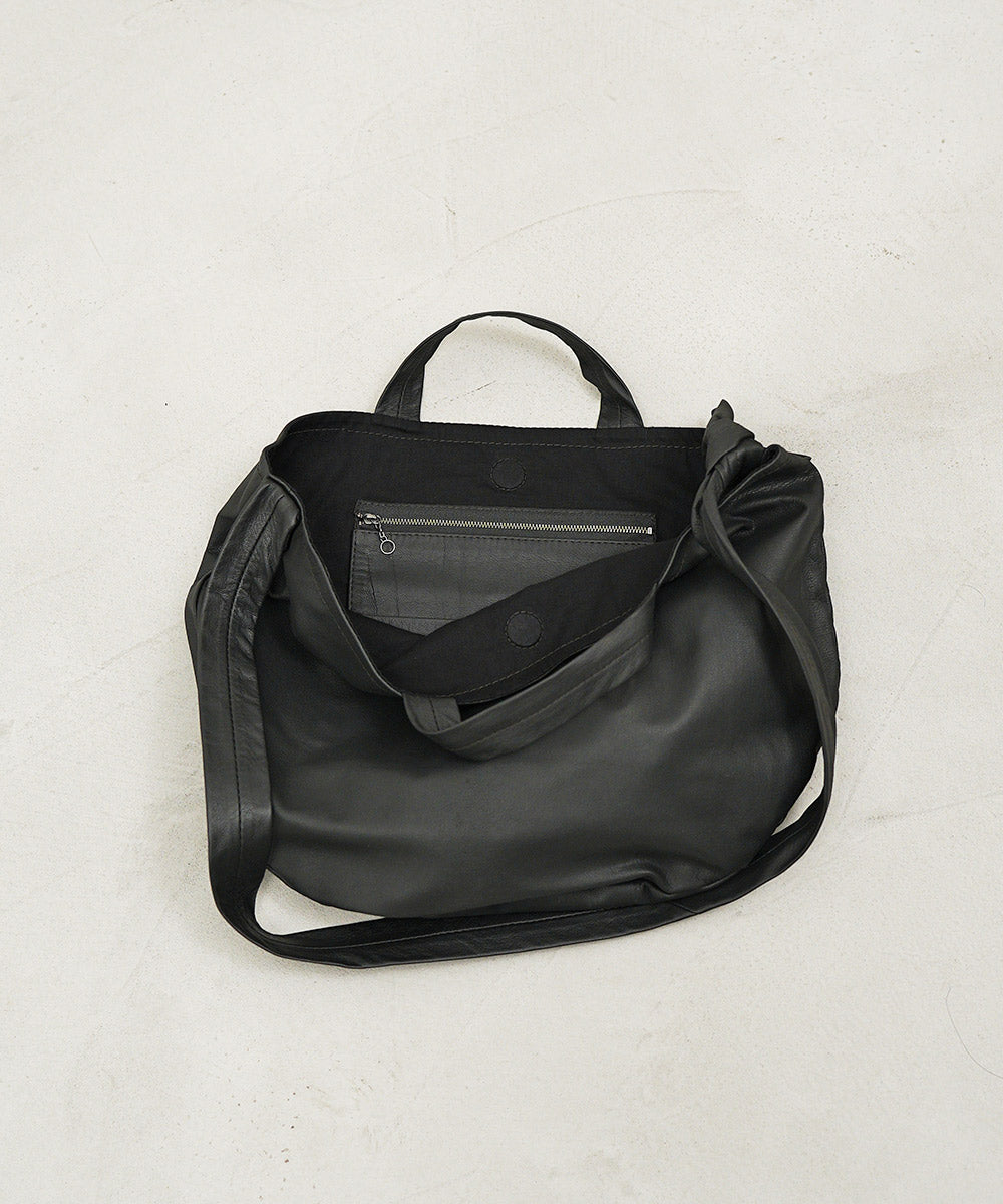 内装 / ファスナーポケット x 1 / black
