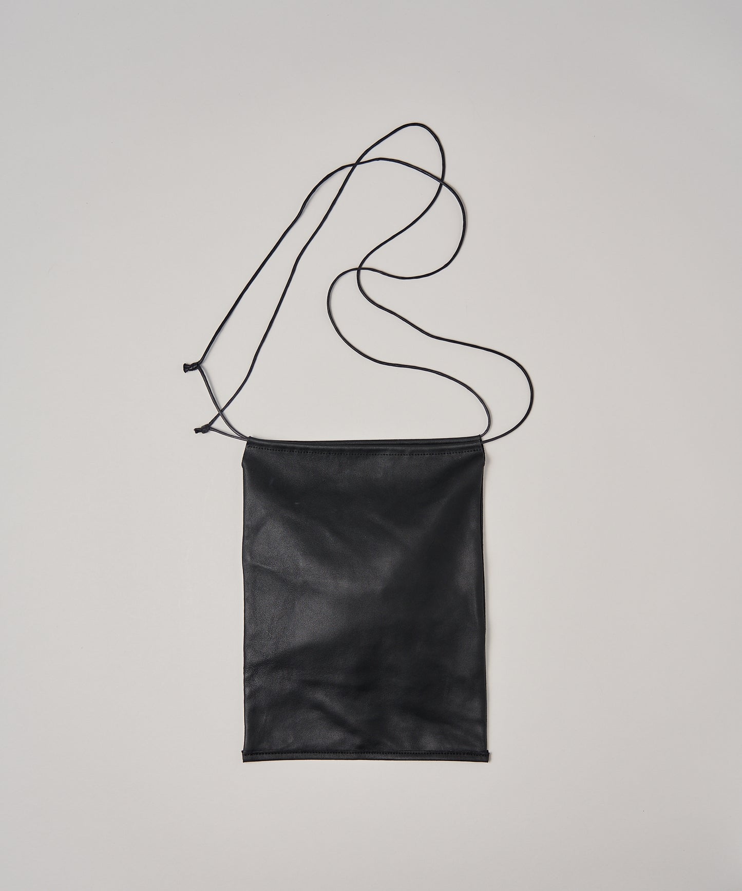 velor black