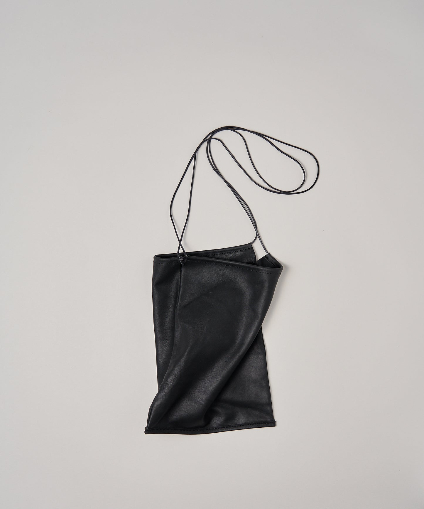 velor black
