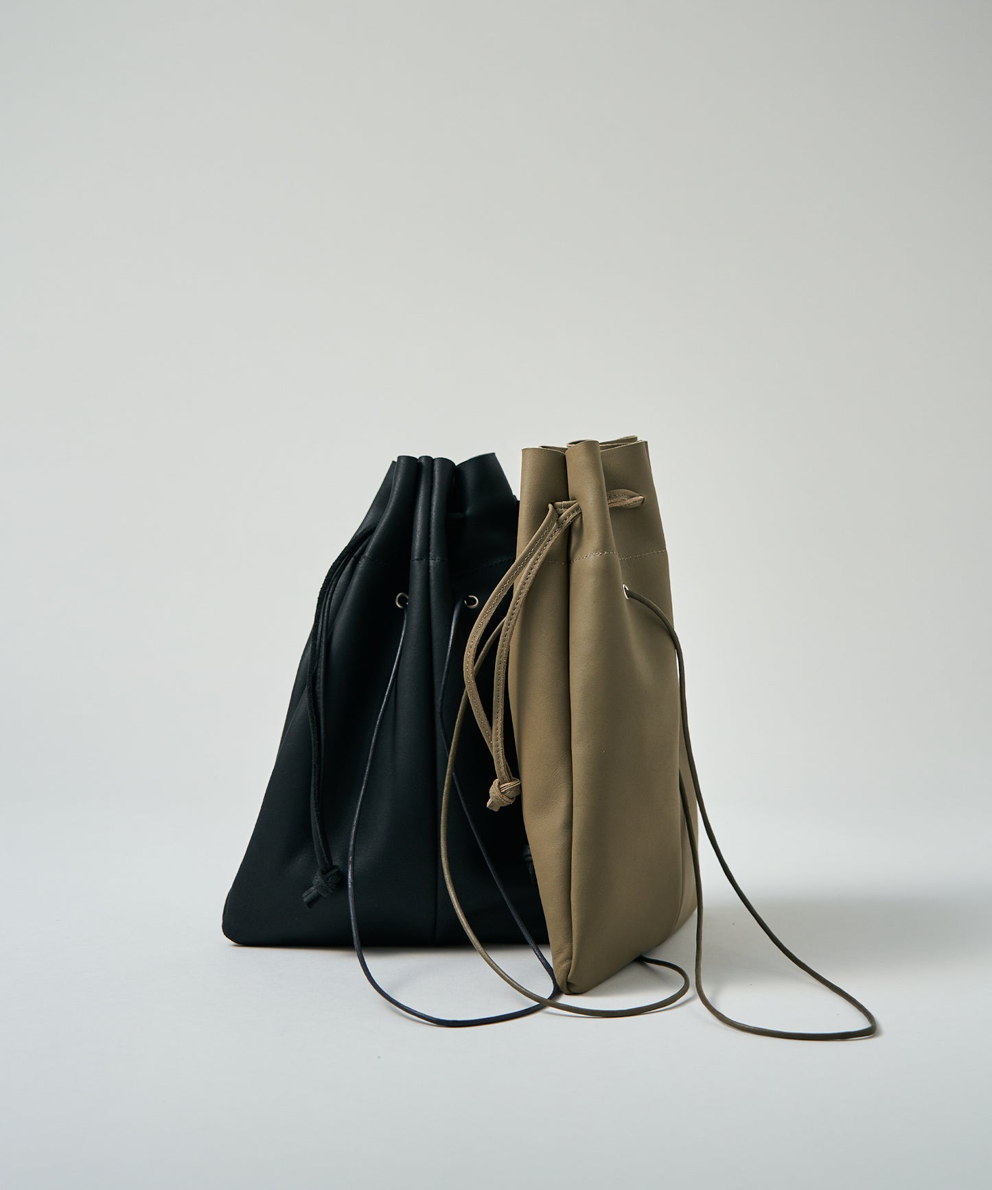 velor black / smoke gray