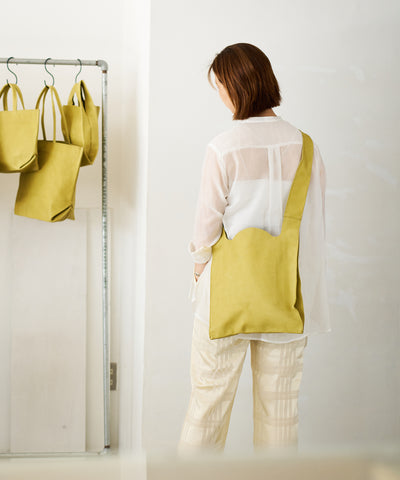 #30/ レジブクロ ショルダー(pistachio yellow)/ ピッグスキン・ハリー