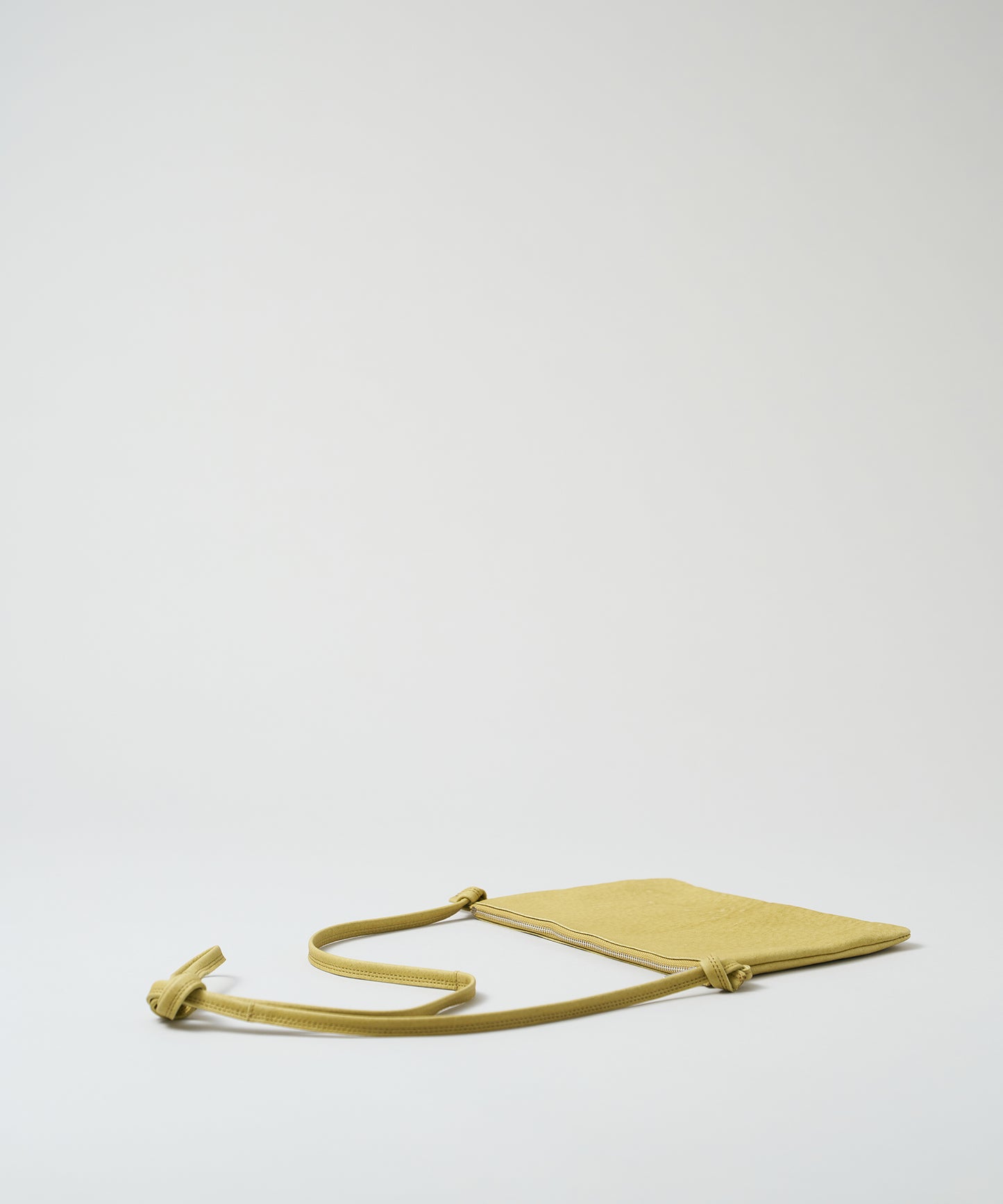 #30/ ポーチショルダー(pistachio yellow)/ ピッグスキン・ハリー