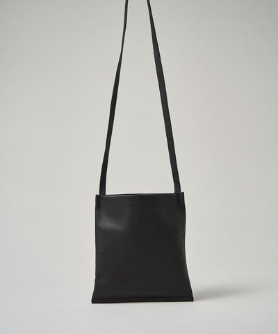 #30 / デイサコッシュ(black)/ ピッグスキン・ハリー