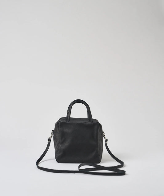 #30/ 2wayキューブポシェット(black)/ ピッグスキン・ハリー - REN