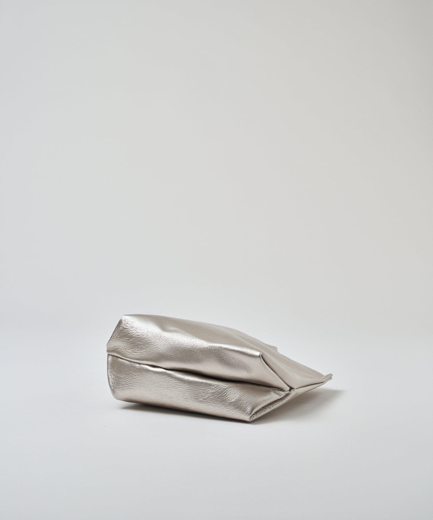 #36/ ランチバッグS(silver)/ ピッグスキン・ラスラ