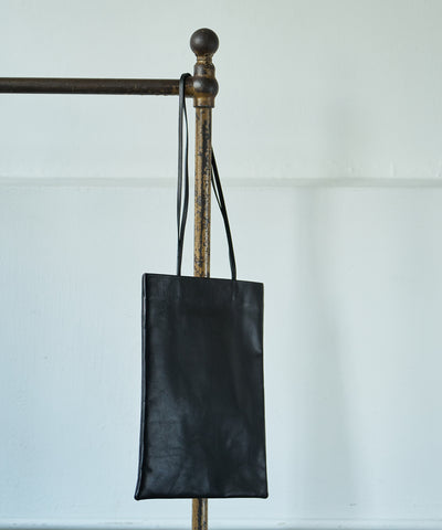 #45《BF SALE 10%》フラッグトート(black) / 牛革・アペルト