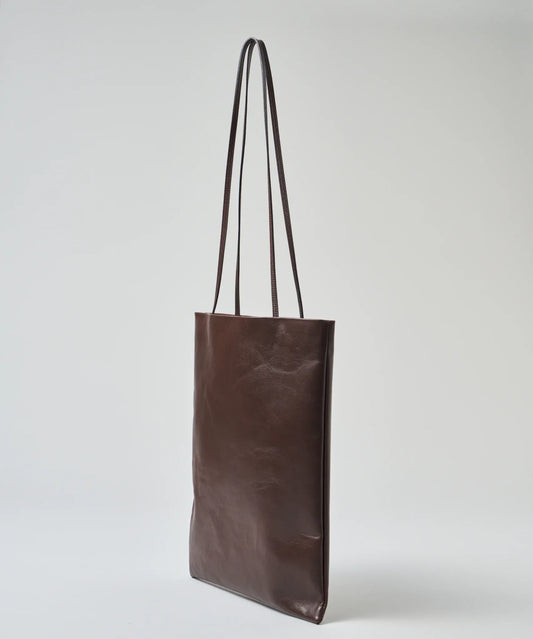 #45/ フラッグトート(bitter brown)/ 牛革・アペルト - REN