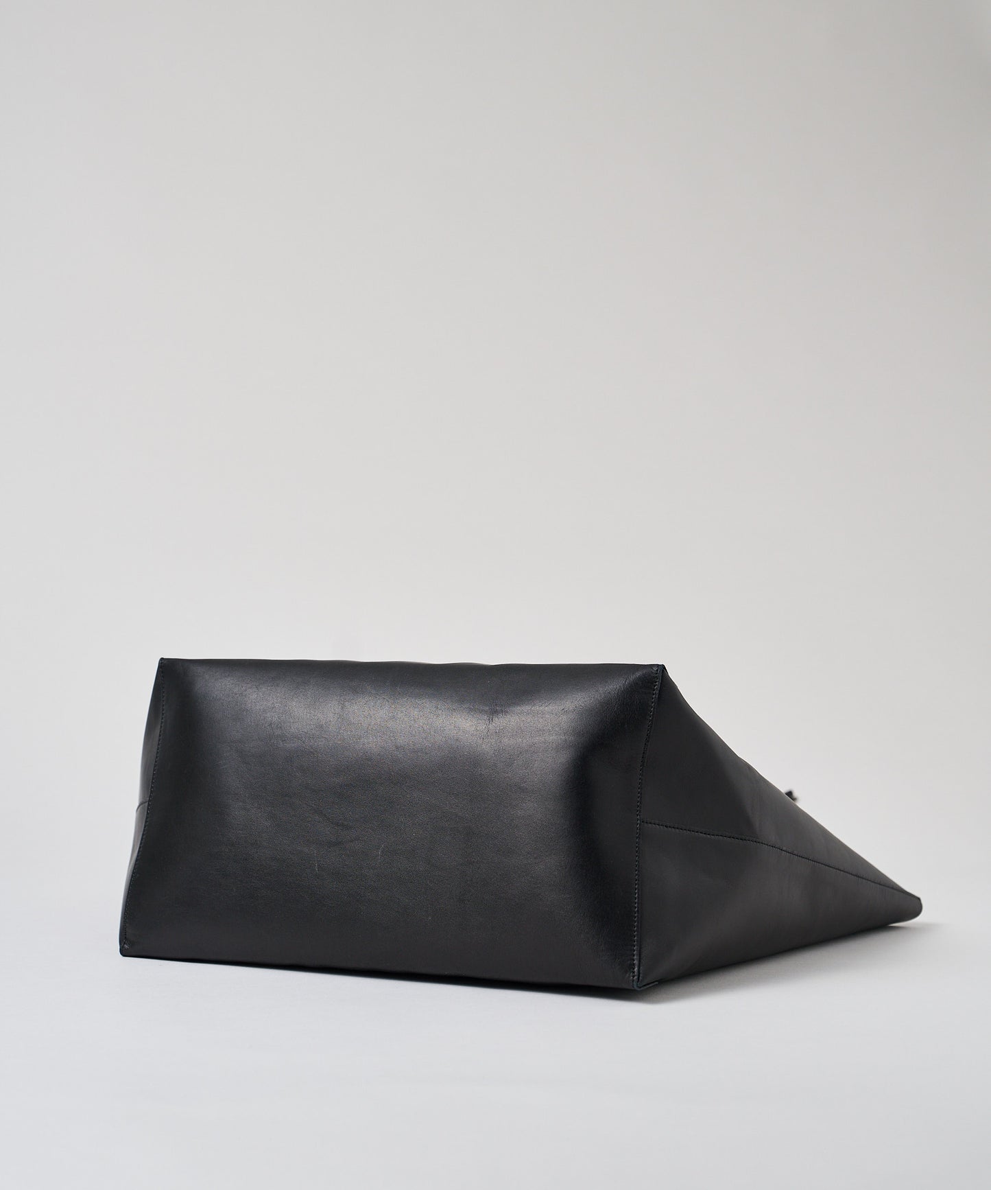 #45/ マキシトート / 牛革・アペルト(black)