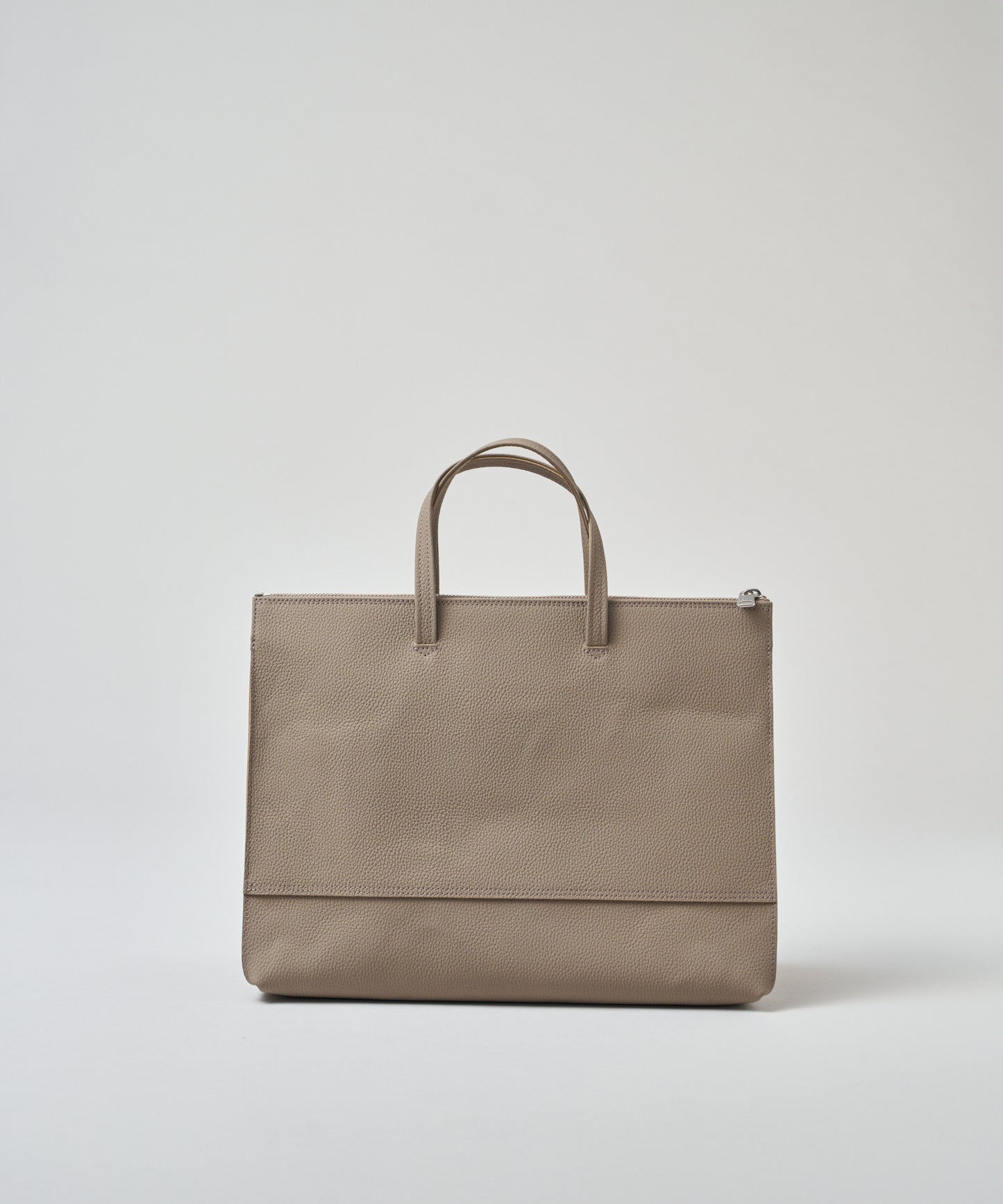 #51b《SALE 20%》クルーズショッパーL(alomnd gray)/ 牛革・フィリップ