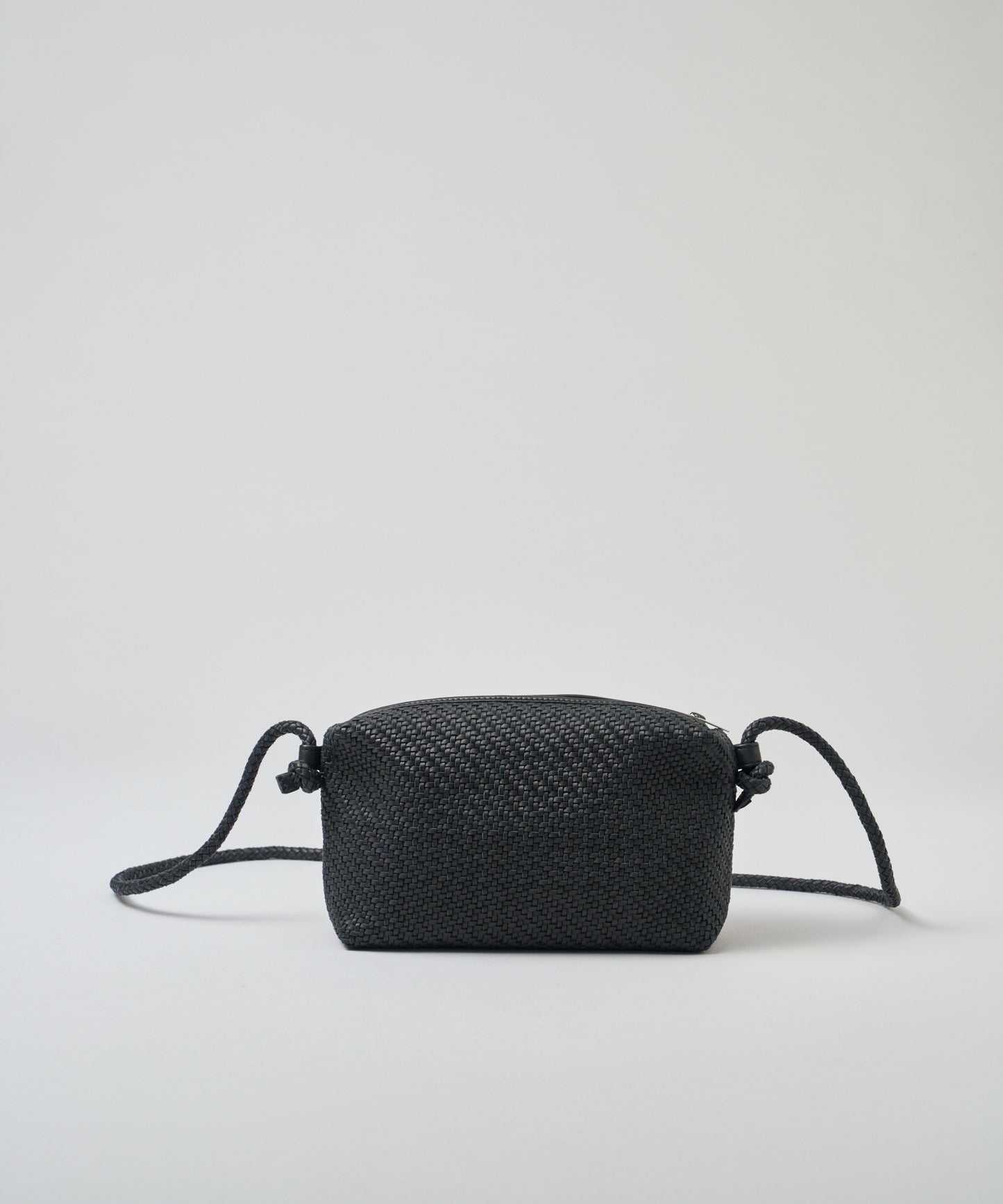 #60/ バレルショルダーM(black)/ 羊革・シープメッシュ
