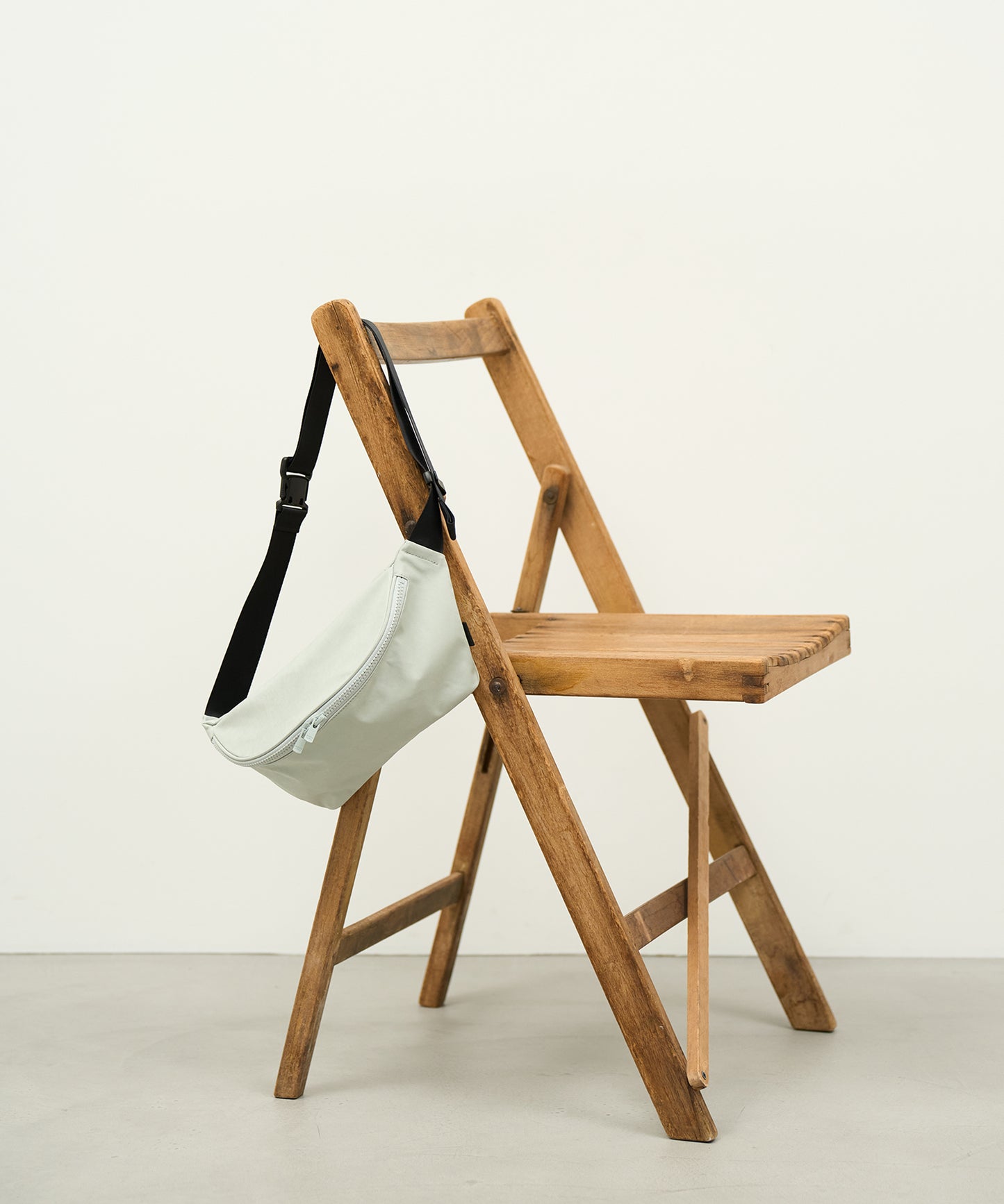 #89 / ウエストバッグ(light gray)/ HD NYLON