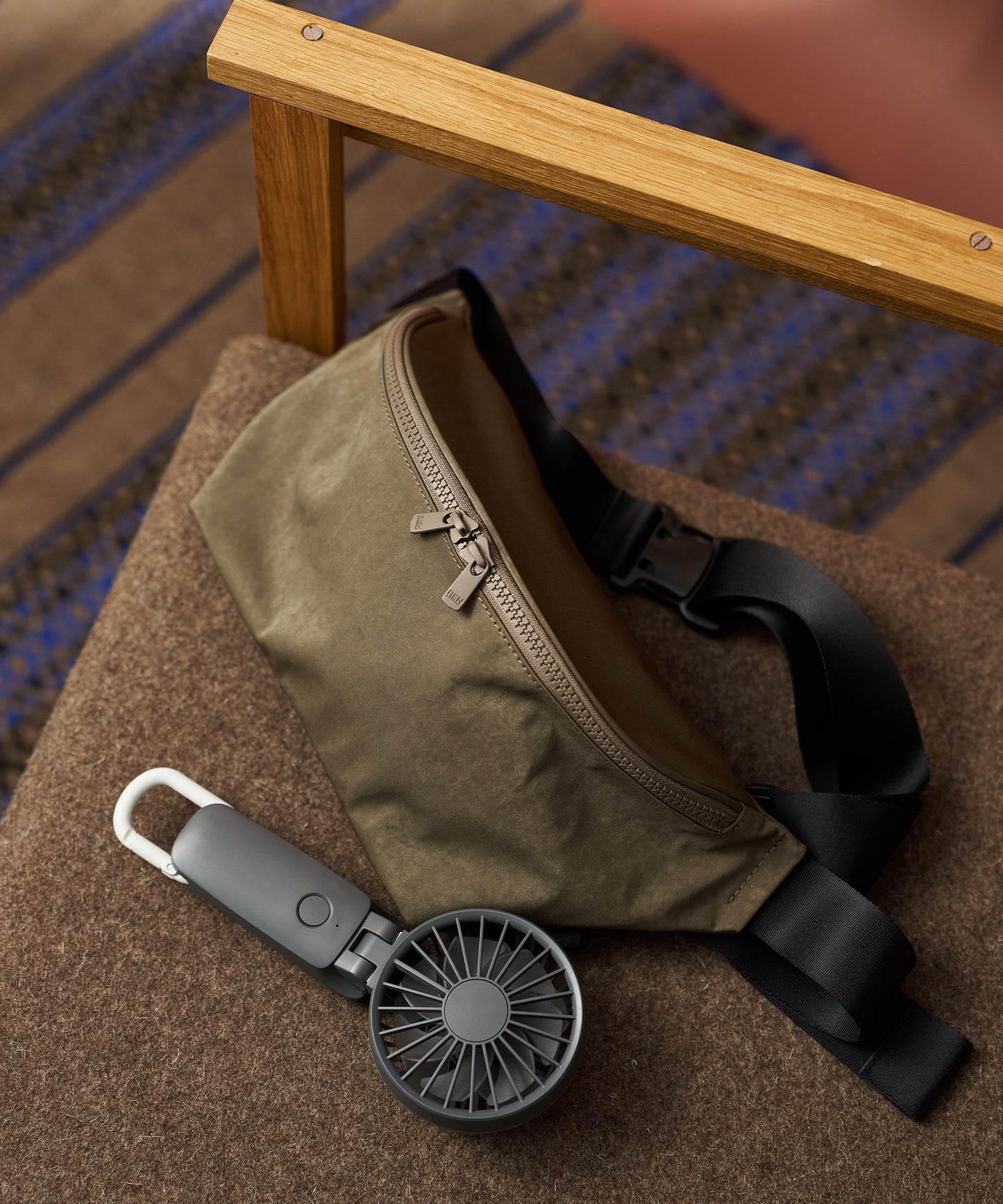 #89《SALE 20%》ウエストバッグ(khaki)/ HD NYLON