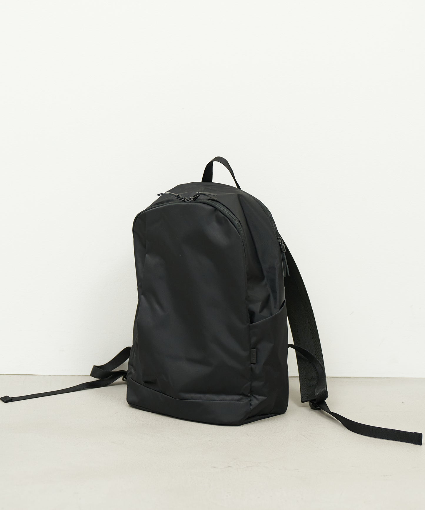 #87/ ライズパック 16L(black)/ Basic Nylon