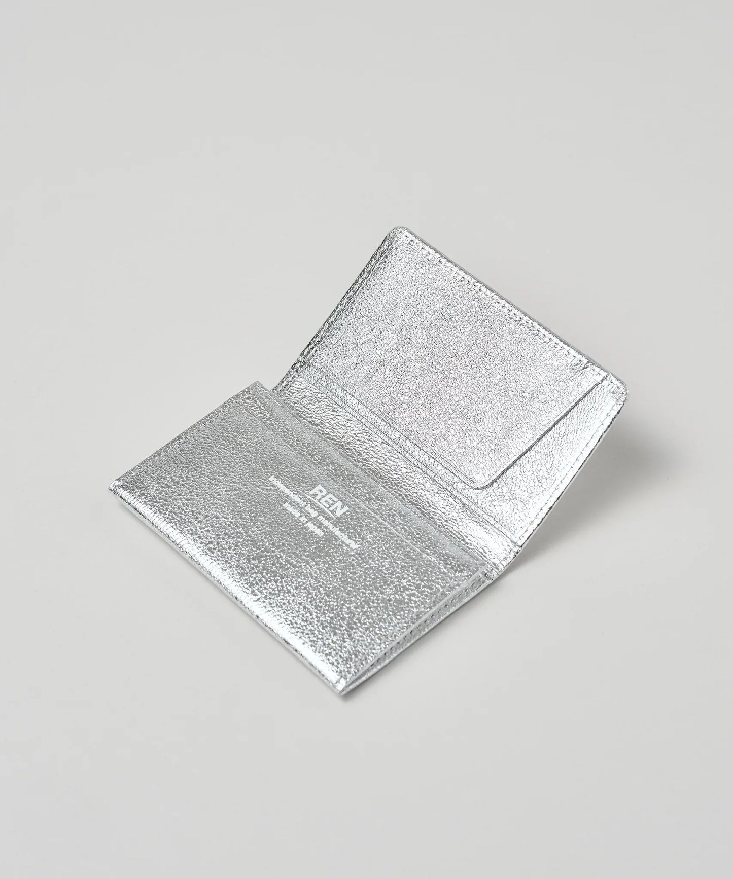 #18/ カードケース(silver)/ やぎ革・グリッター