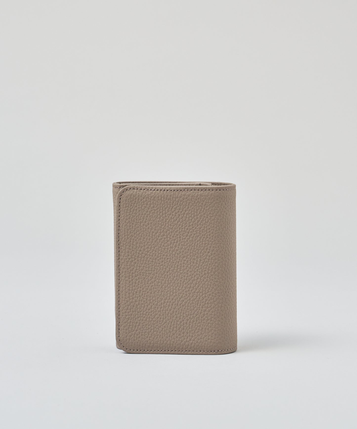 【25AW】#51/ ポストマンウォレット S(almond gray)/ 牛革・フィリップ
