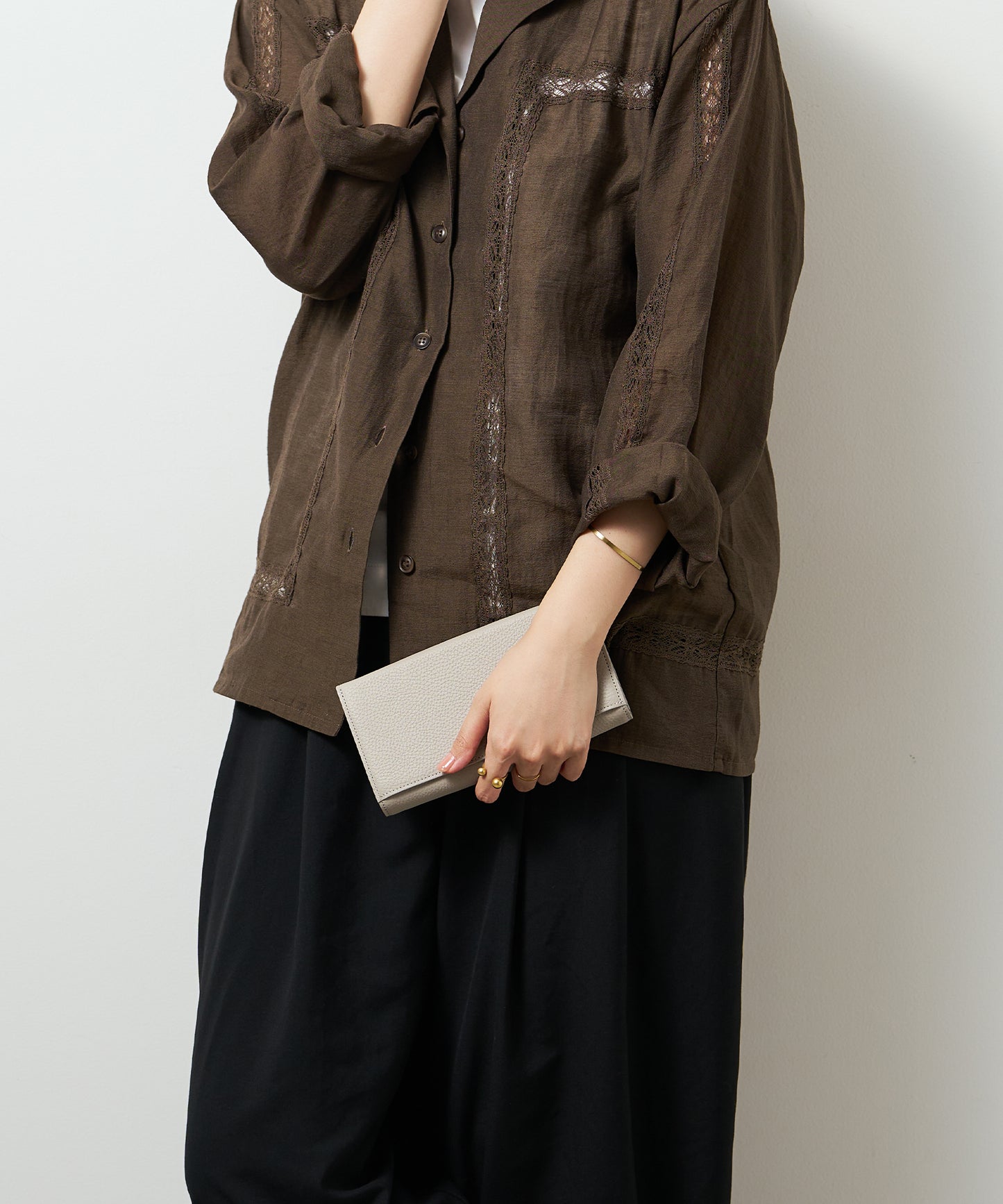#53/ バンクウォレット(pale gray)/ 牛革・エン