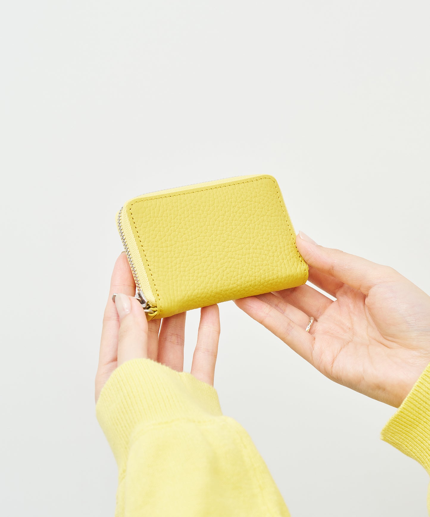 #53《SALE 50%》コインパース(mimosa)/ 牛革・エン