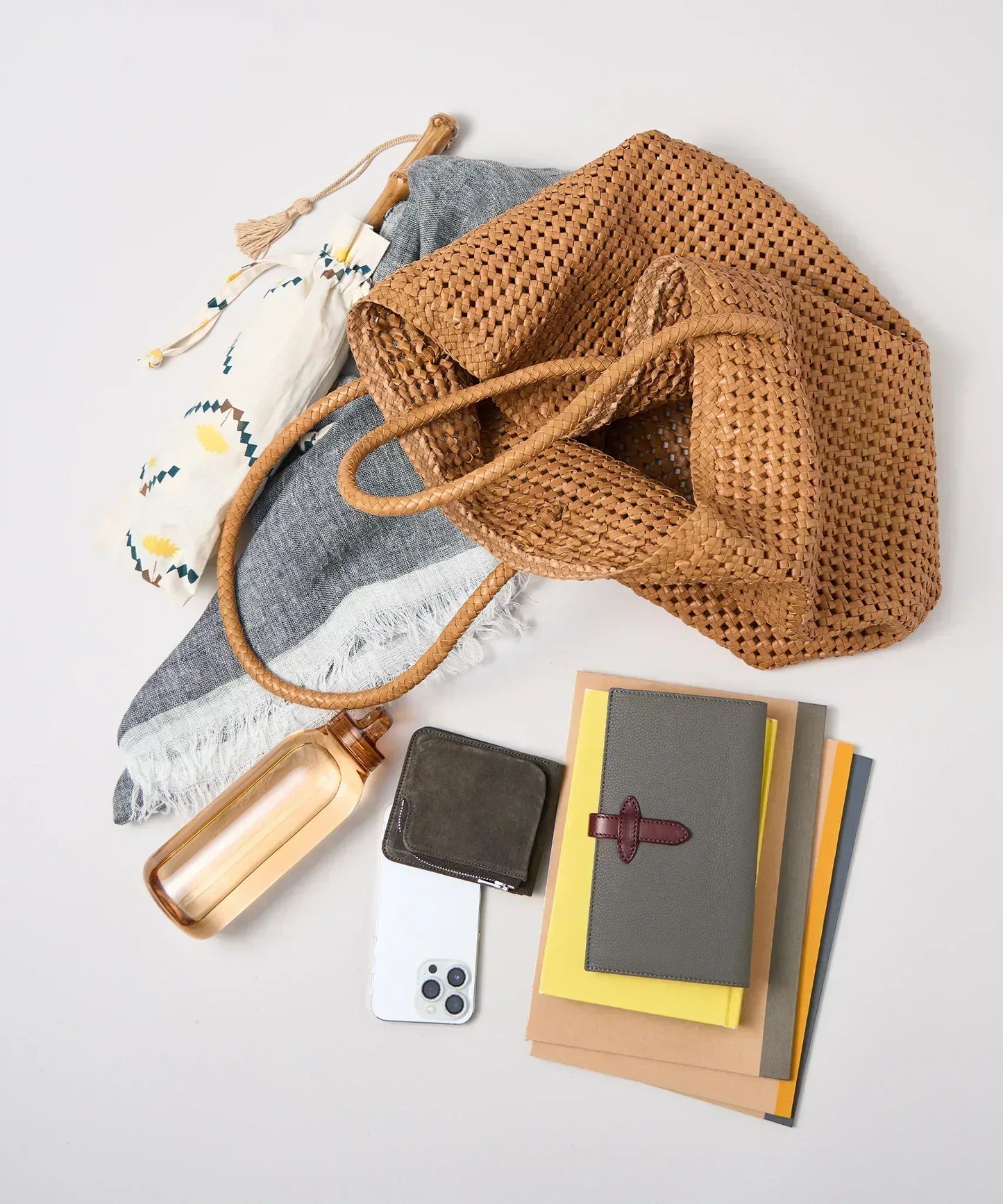 #16/ バスケットL(sage green)/ やぎ革・ゴートメッシュ - REN