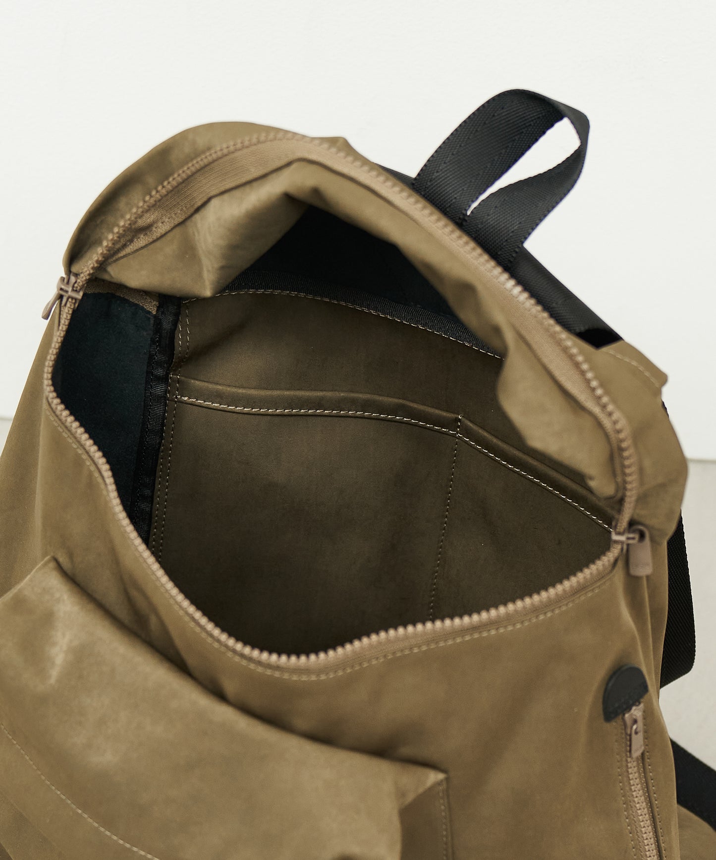 #89 / 80's リュック(khaki)/ HD NYLON