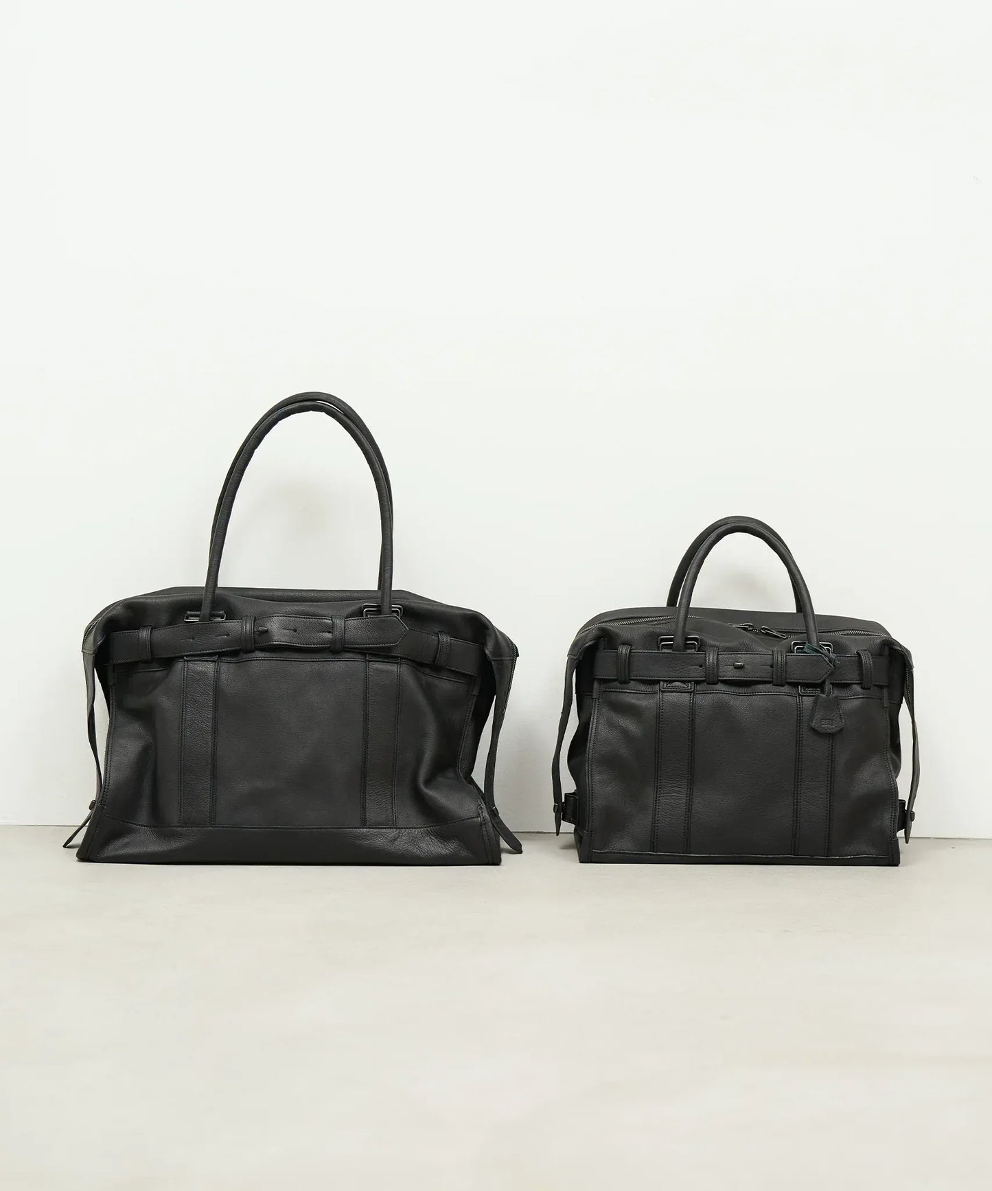 #52/ カデ44(black)/ 牛革・バレンシア