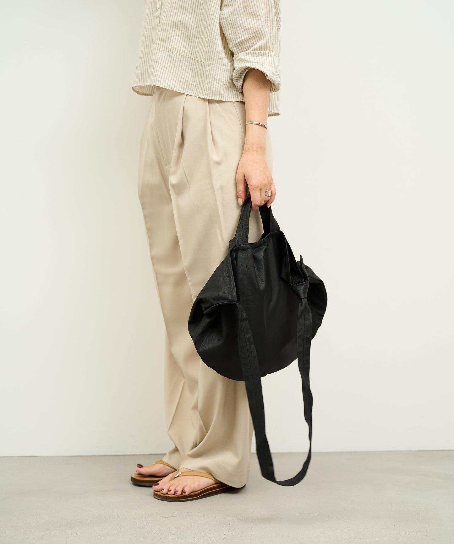 #11《Limited 10%》2wayサークルショルダー (black)/ やぎ革・ベアー