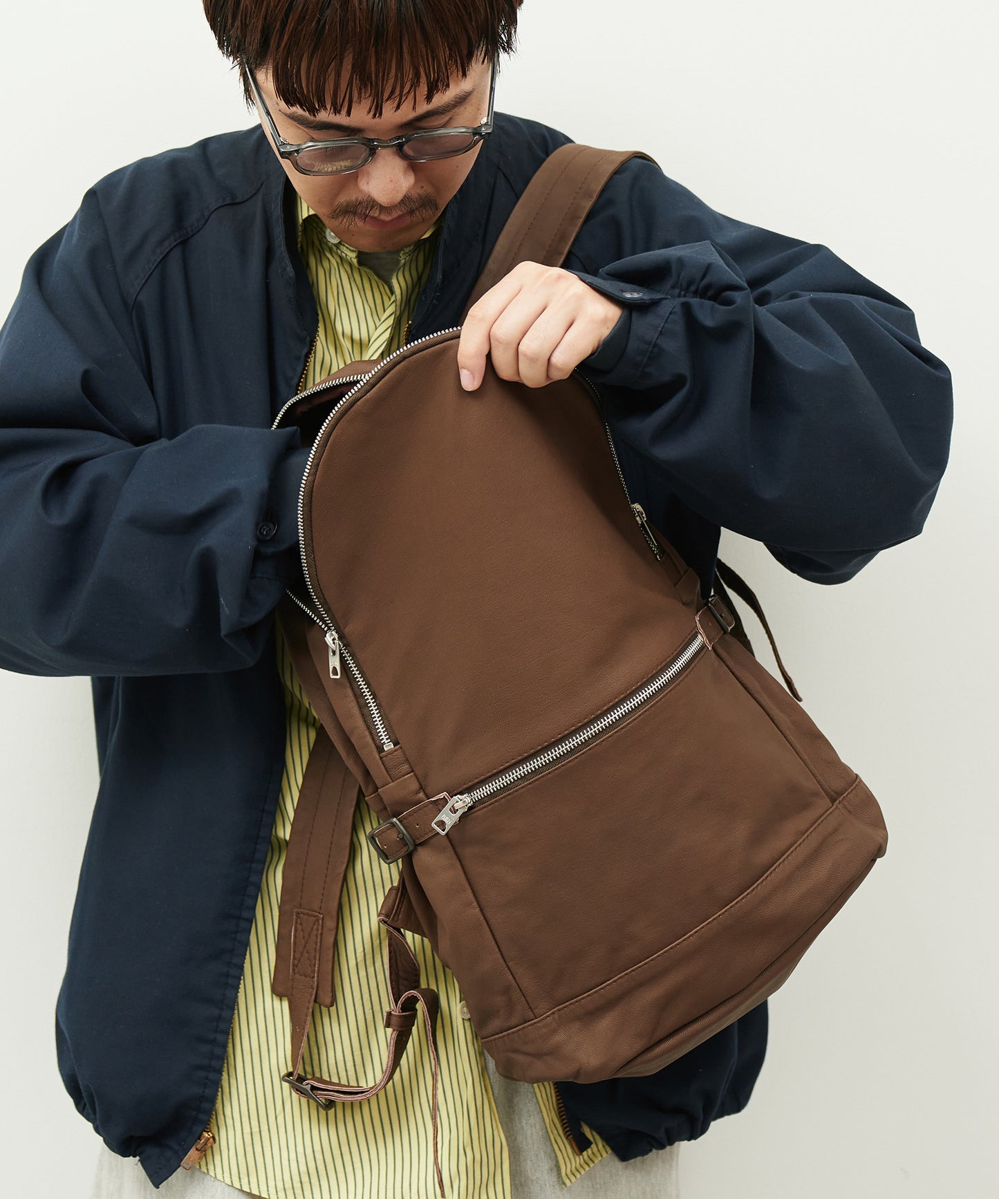 #11《SALE 30%》デイリュックミッド (dark brown) / やぎ革・ベアー