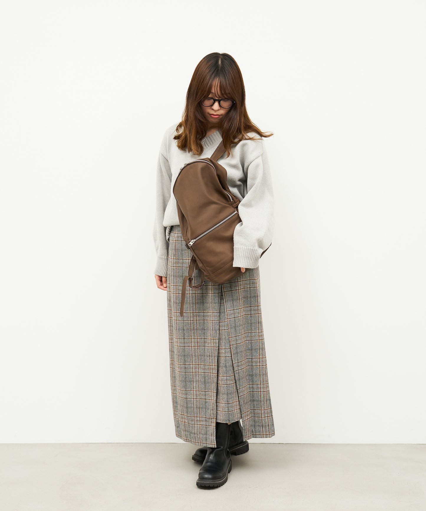 #11《SALE 30%》デイリュックミッド (dark brown) / やぎ革・ベアー