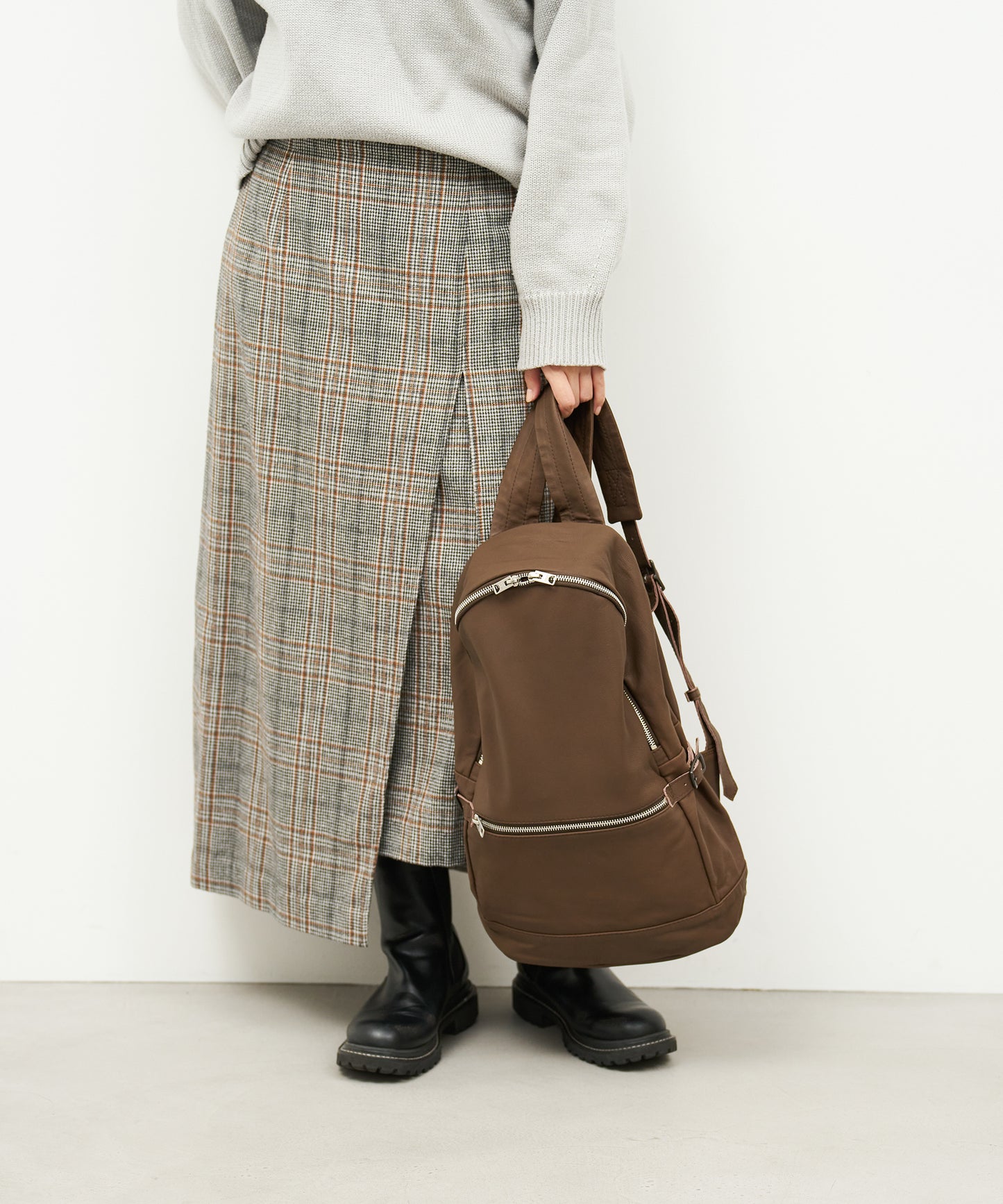 #11《SALE 30%》デイリュックミッド (dark brown) / やぎ革・ベアー
