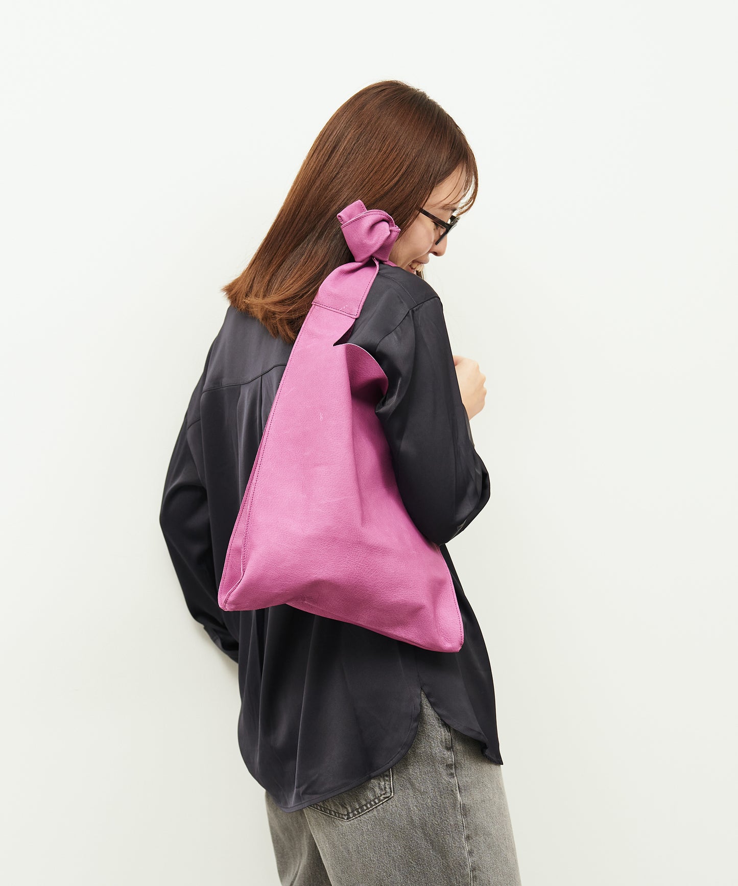 #30/ レジブクロ ショルダー(peony purple)/ ピッグスキン・ハリー