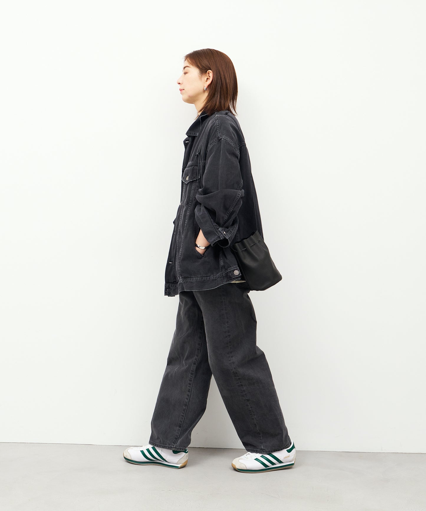#30 / ミニキャニスターボトル(black)/ ピッグスキン・ハリー