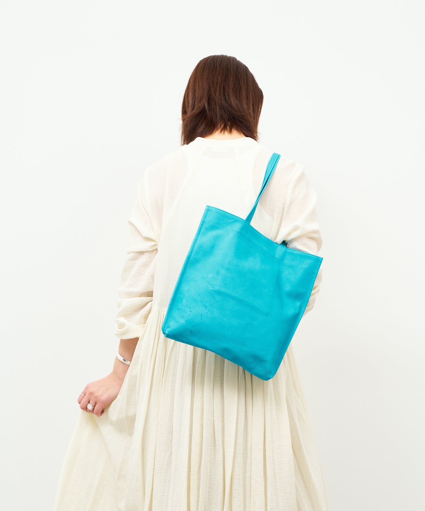 #30《SALE 30%》ドキュメントトート(turquoise) / ピッグスキン・ハリー