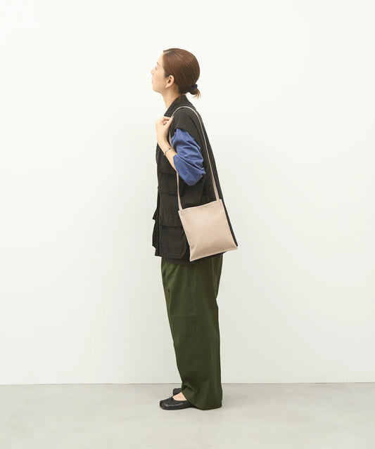 【店舗】#30/ デイサコッシュ(camel)/ ピッグスキン・ハリー - REN