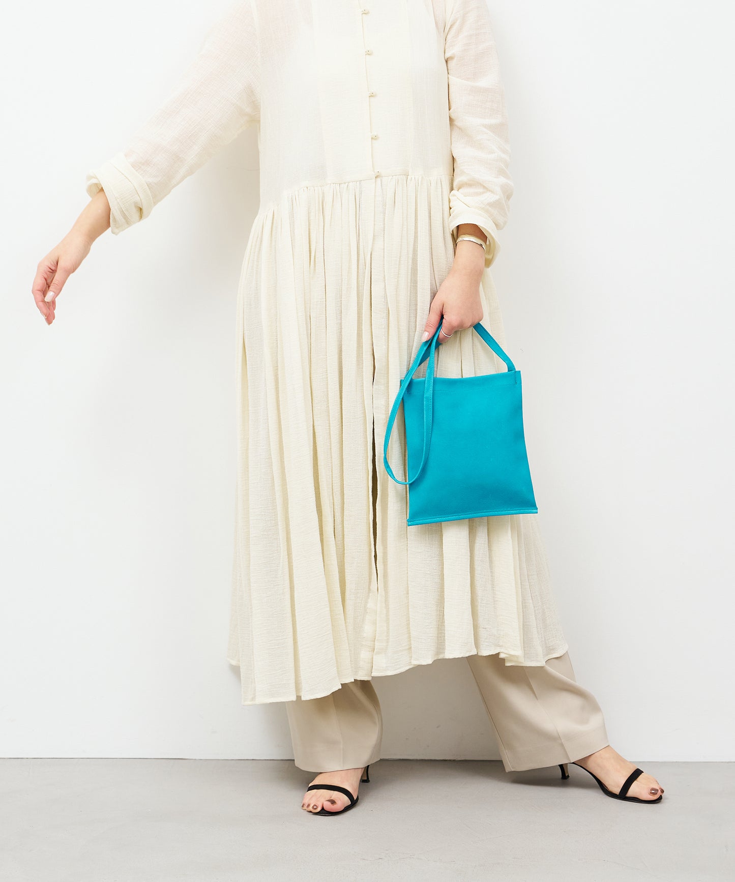 #30/ デイサコッシュ(turquoise)/ ピッグスキン・ハリー