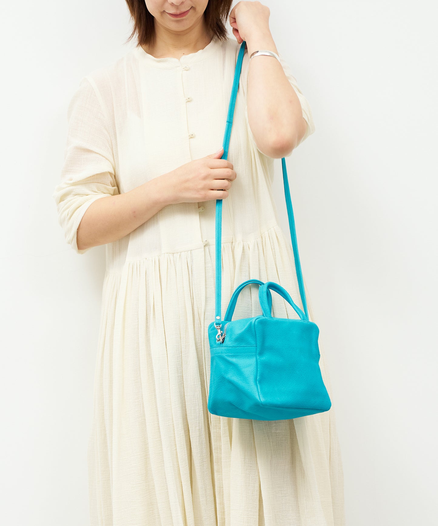 #30/ 2wayキューブポシェット(turquoise)/ ピッグスキン・ハリー