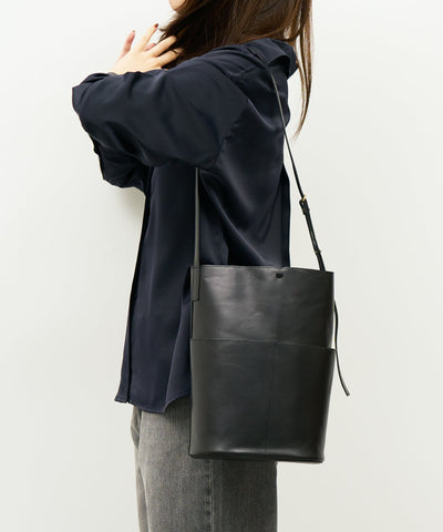 #45《BF SALE 10%》スリークパス / 牛革・アペルト(black)