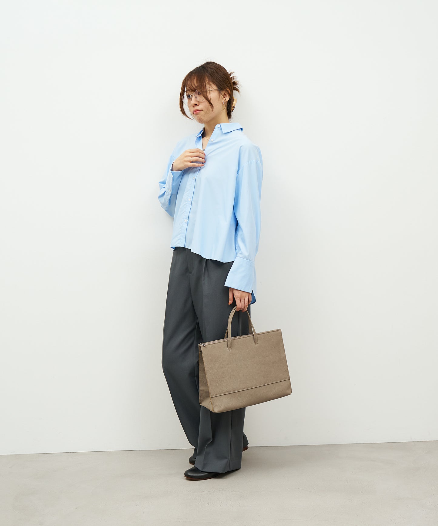 #51b《SALE 20%》クルーズショッパーL(alomnd gray)/ 牛革・フィリップ