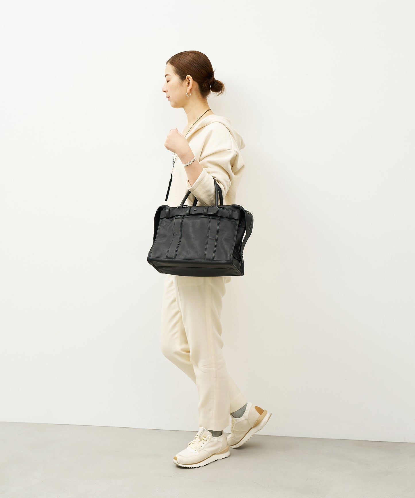 #52/ カデ34(black)/ 牛革・バレンシア