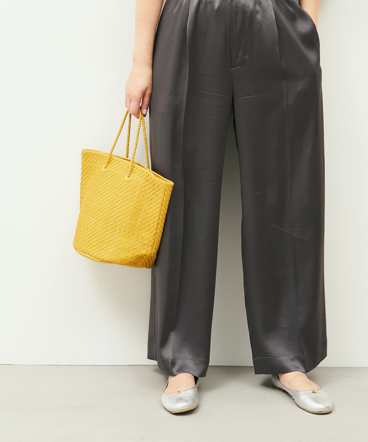 #60/ バスケット(mustard)/ 羊革・シープメッシュ