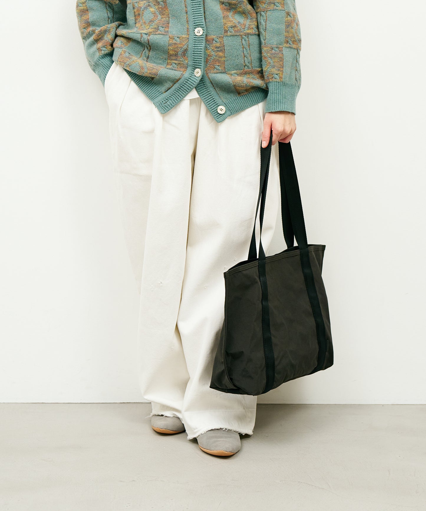 #86 / ベルトライントート(charcoal)/ WRINKLE NYLON