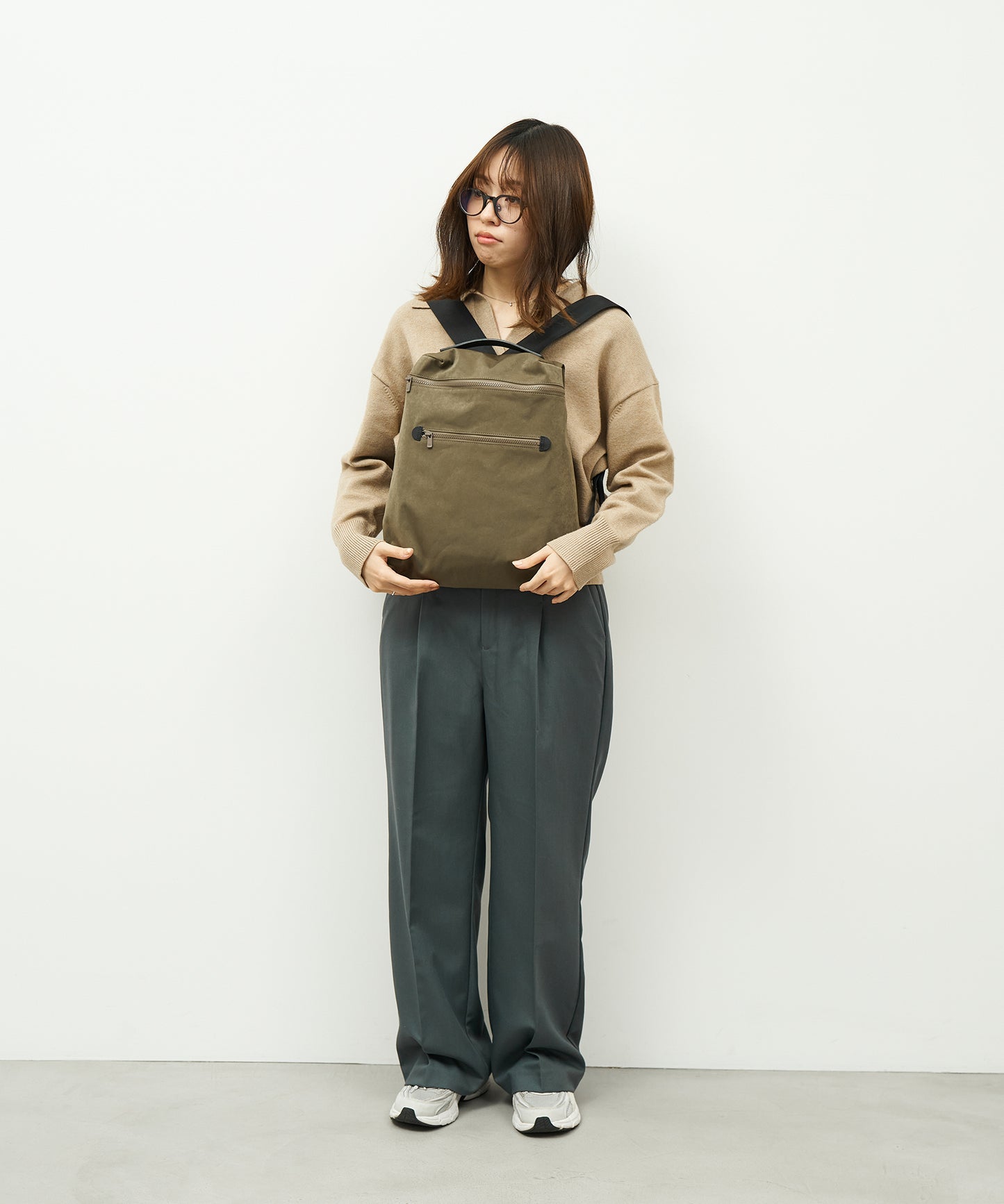 #89《~5/6 10%》フラットリュック(khaki)/ HD NYLON