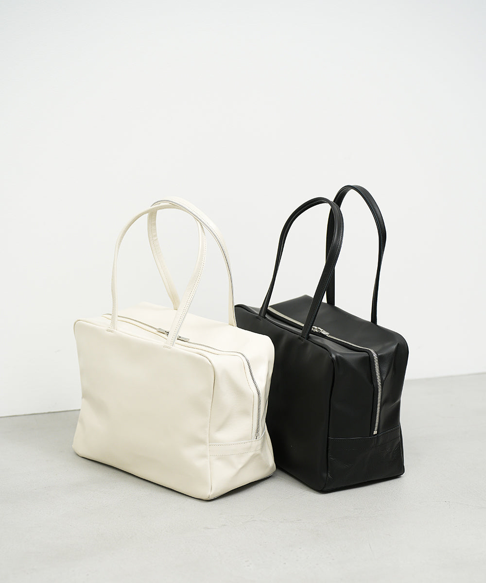 silk white / matte black