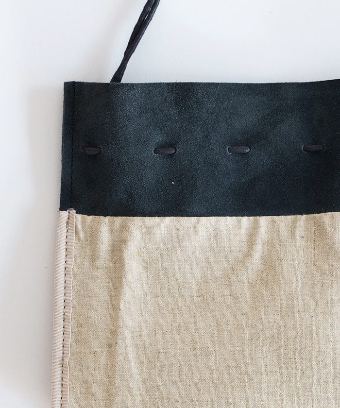 裏地 / 全色同色の裏地を使用しています(参考:black)