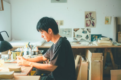 画家 有瀬龍介さんが心にとどめていること。ー WORKSHOP KIT パッケージ