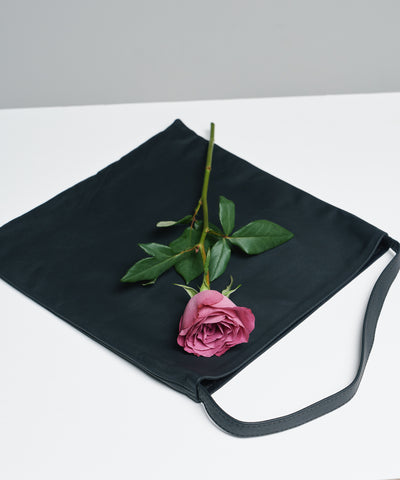 #11/ ベーシックスクエアM（black） / やぎ革・ベアー