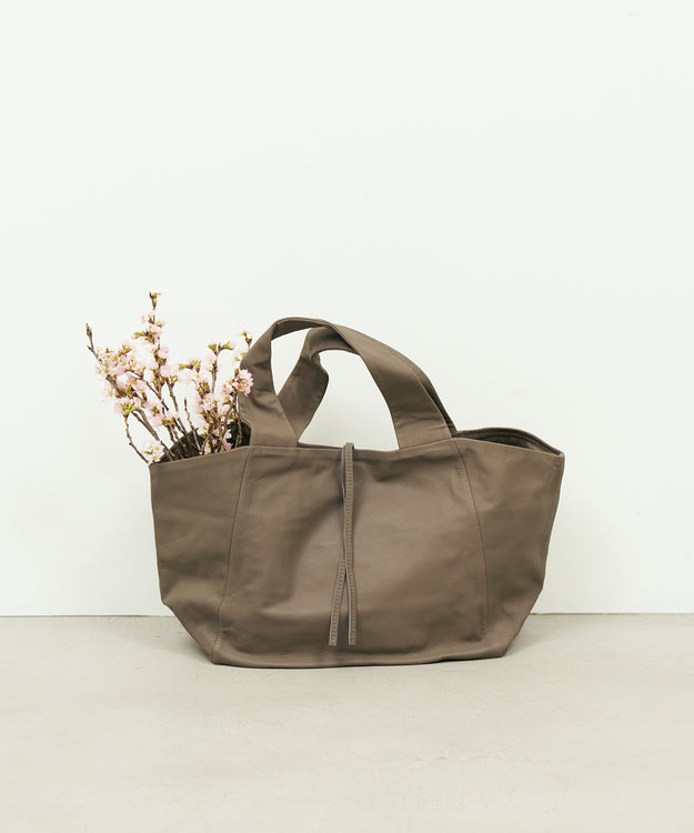 #11b/ ダックストートM (greige)  / やぎ革・ベアー