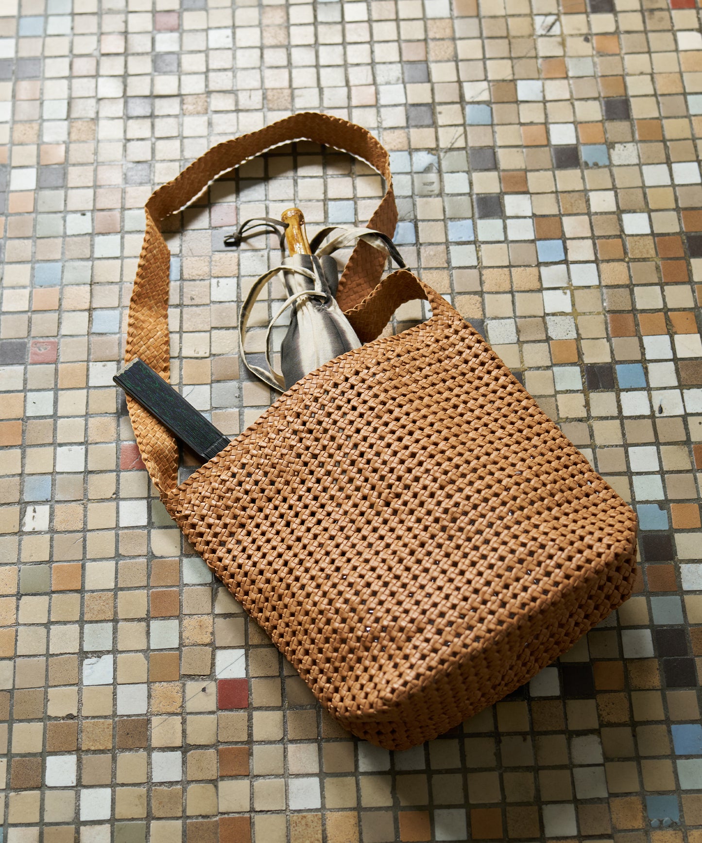 #16ボックスショルダー（camel）/ やぎ革・ゴートメッシュ