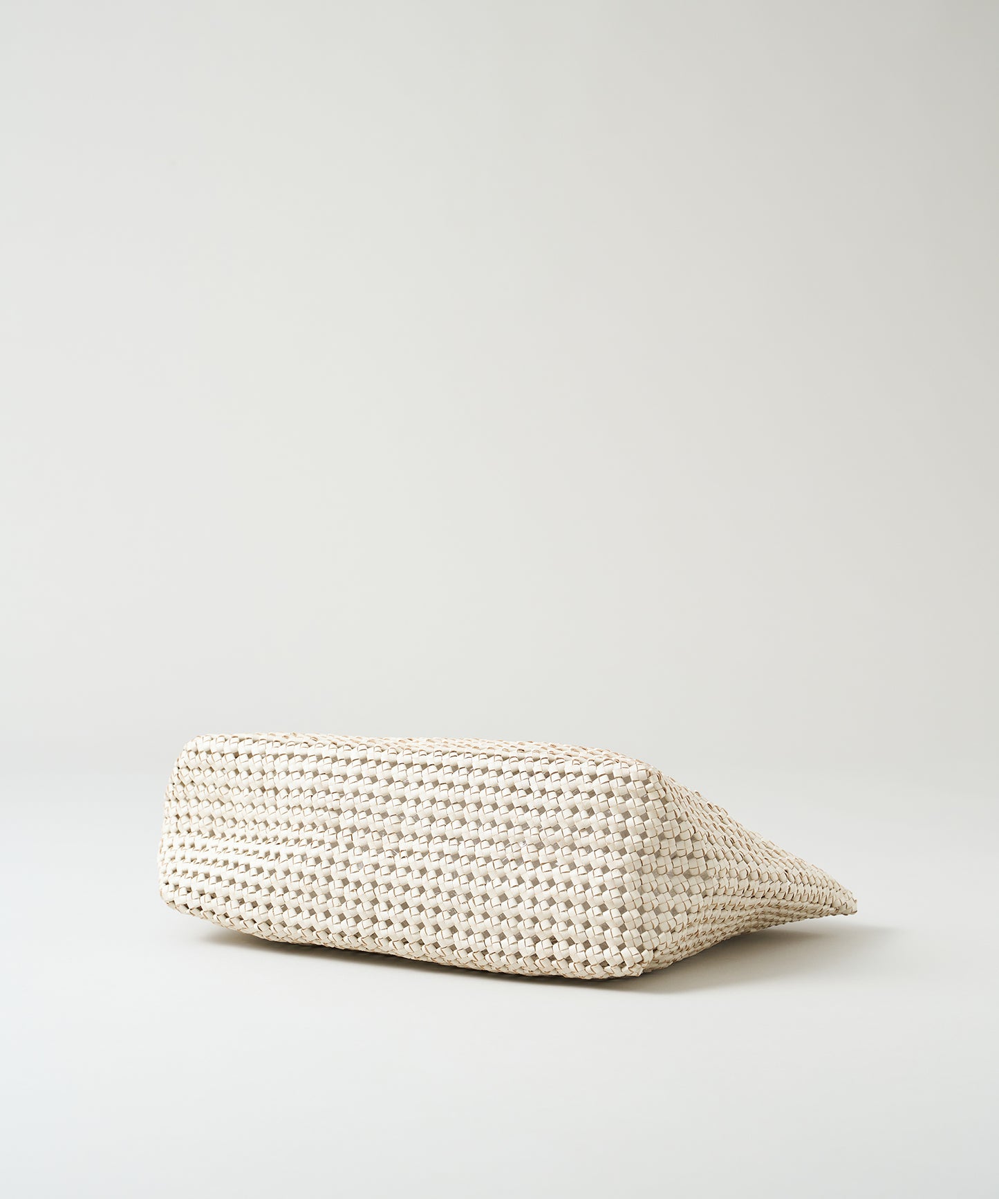 【26SS】#16/ バスケットM（oatmeal）/ やぎ革・ゴートメッシュ