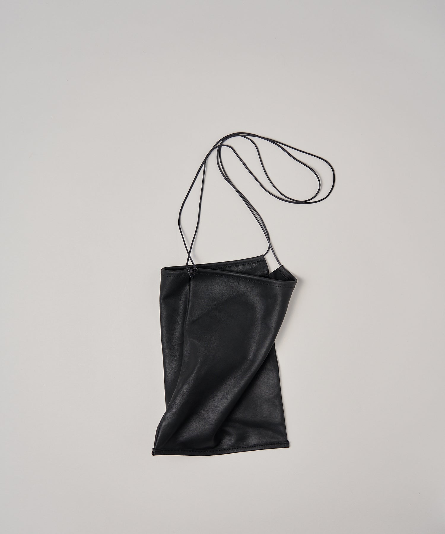velor black